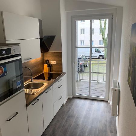 40 Qm Appartment Parkplatz, Balkon,Netflix, Prime Chemnitz Ngoại thất bức ảnh
