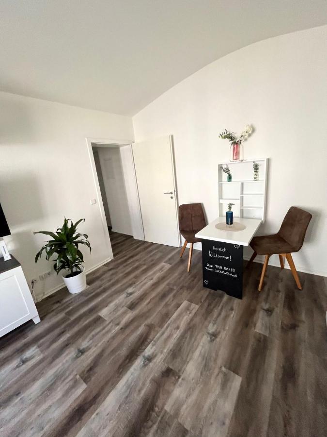 40 Qm Appartment Parkplatz, Balkon,Netflix, Prime Chemnitz Ngoại thất bức ảnh